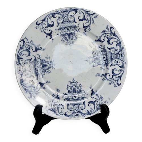 Assiette ancienne terre de fer Creil et Montereau - Service Rouen - Décor b