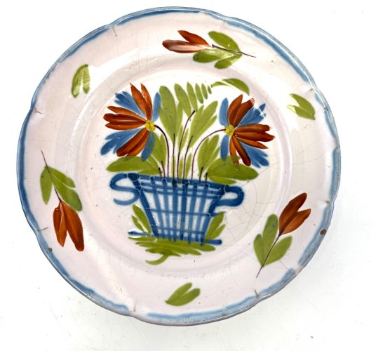 Assiette ancienne Waly 19e – Faïence décor panier & fleurs peintes main – 23 cm