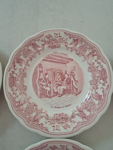 Assiette ancienne