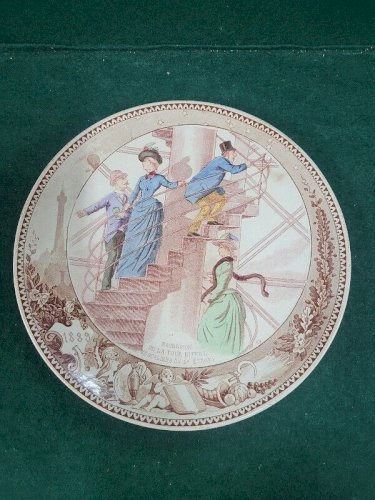 ASSIETTE ASCENSION TOUR EIFFEL ESCALIER DU 2 ème ETAGE SARREGUEMINES 1889