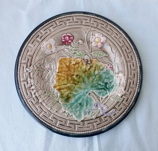 Assiette barbotine Choisy
