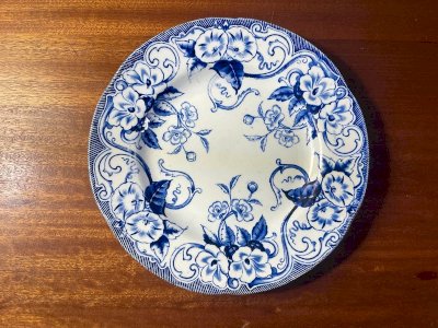 Assiette Creil et Montereau « Flora »