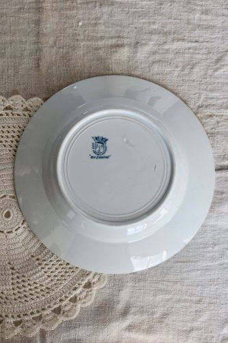 Assiette creuse ancienne terre de fer Saint Amand - Modèle Byzantin