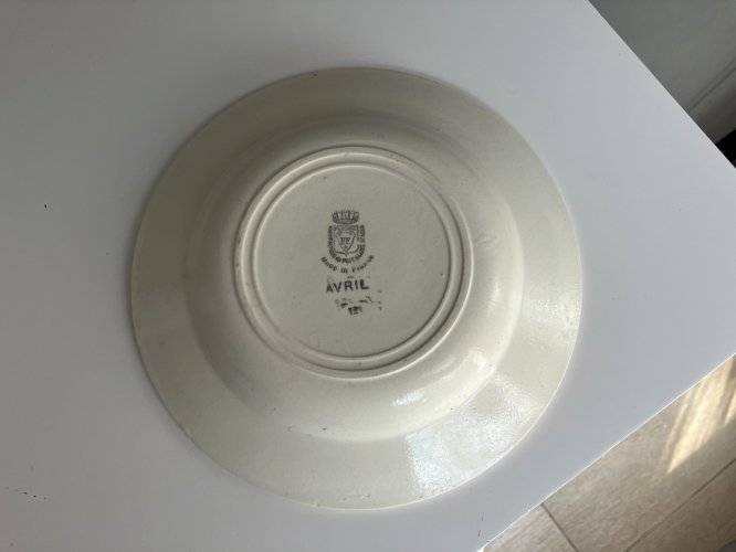 assiette creuse en faience ancienne Pexonne Fenal Frères modele Avril
