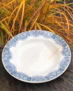 Vintage retro hollow plate Orchies lace decoration