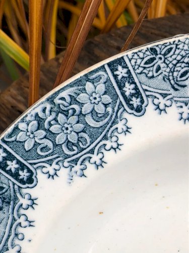 Assiette creuse rétro vintage Orchies décor Dentelle