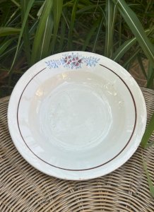 Assiette creuse rétro vintage