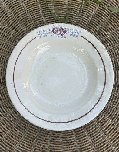 Assiette creuse rétro vintage