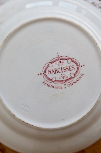 Assiette creuse terre de fer rouge Onnaing - Modèle Narcisse
