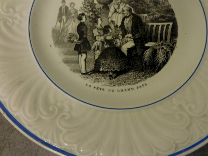 ASSIETTE DE COLLECTION LA FETE DU GRAND PAPA N11
