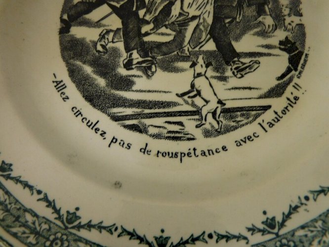 ASSIETTE DE COLLECTION LES AGENTS R. MERRHEIN SAINT AMAND