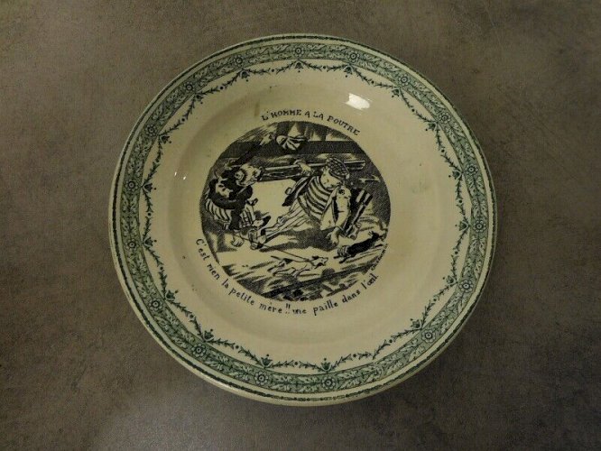 ASSIETTE DE COLLECTION L'HOMME A LA POUTRE R. MERRHEIN SAINT AMAND