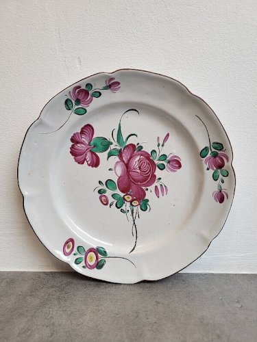 ASSIETTE DECOR DE FLEURS EN FAÏENCE