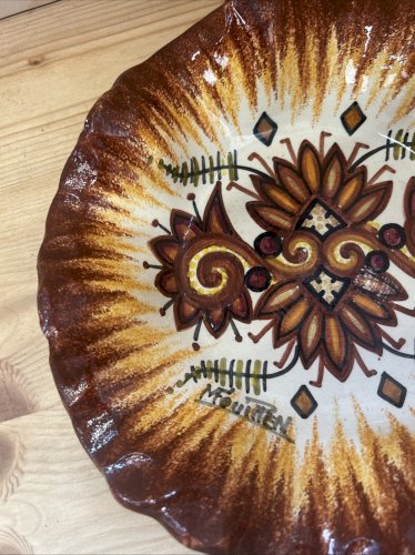 Assiette décorative signée Fouillen Quimper – faïence bretonne – diamètre 24 cm