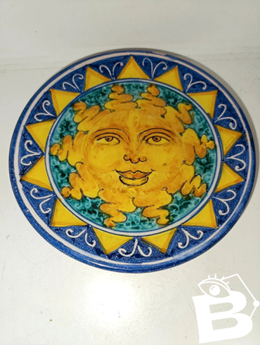 assiette decorative signée  Palco en bon etat