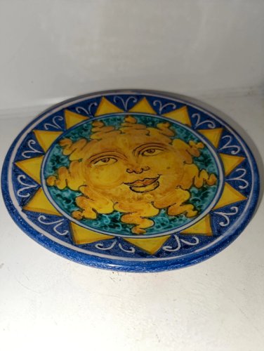 assiette decorative signée  Palco en bon etat