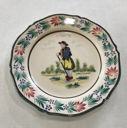 Assiette décorative, style breton