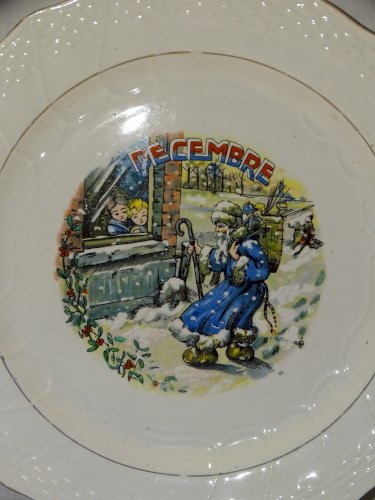 -ASSIETTE DESSERT CERAMIQUE MOULIN DES LOUPS HAMAGE ANCIENNE MOIS NOVEMBRE   D