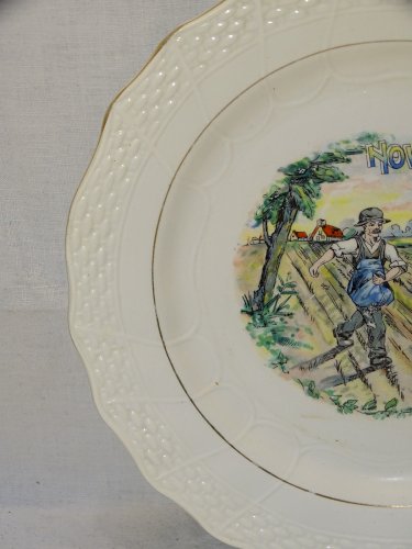 -ASSIETTE DESSERT CERAMIQUE MOULIN DES LOUPS HAMAGE ANCIENNE MOIS NOVEMBRE   D