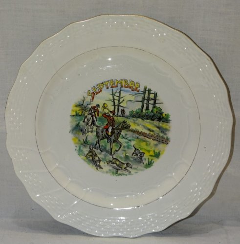 -ASSIETTE DESSERT CERAMIQUE MOULIN DES LOUPS HAMAGE ANCIENNE MOIS SEPTEMBRE    D