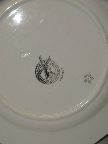 -ASSIETTE DESSERT CERAMIQUE MOULIN DES LOUPS HAMAGE ANCIENNE MOIS SEPTEMBRE    D