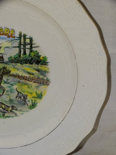 -ASSIETTE DESSERT CERAMIQUE MOULIN DES LOUPS HAMAGE ANCIENNE MOIS SEPTEMBRE    D