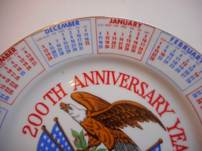 ASSIETTE DU 200 th ANNIVERSARY YEAR 1776-1976 ETATS UNIS DE 1975