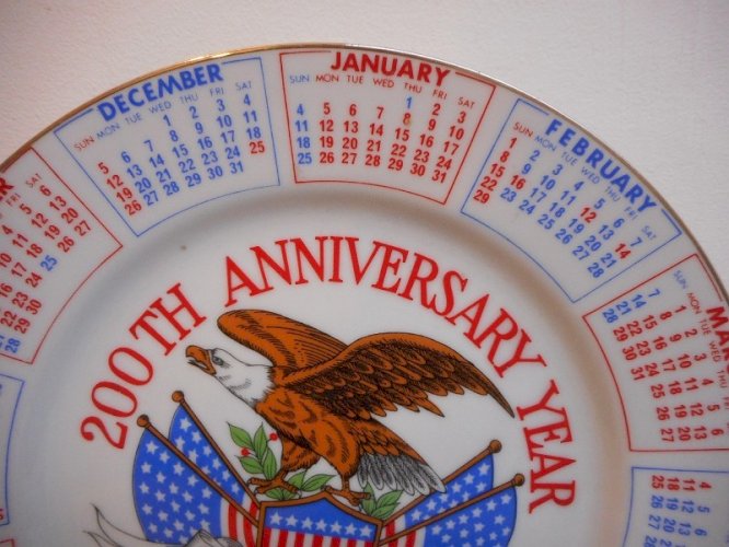 ASSIETTE DU 200 th ANNIVERSARY YEAR 1776-1976 ETATS UNIS DE 1975