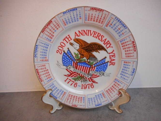ASSIETTE DU 200 th ANNIVERSARY YEAR 1776-1976 ETATS UNIS DE 1975