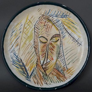 Assiette en céramique 1960 visage féminin monogramme CD M3942