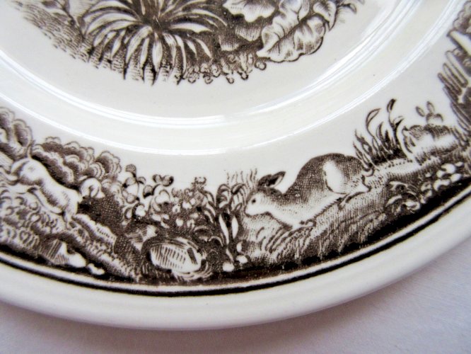 assiette en céramique noir et blanc signé Villeroy et Boch: Le Chamois