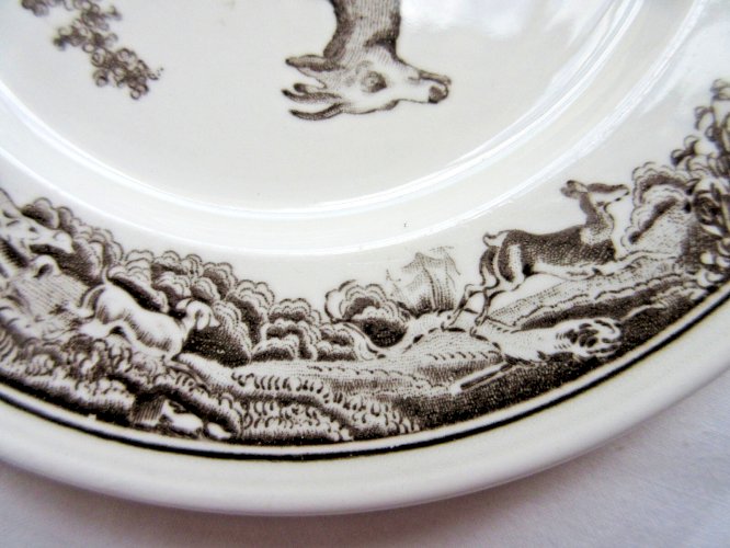assiette en céramique noir et blanc signé Villeroy et Boch: Le Chamois