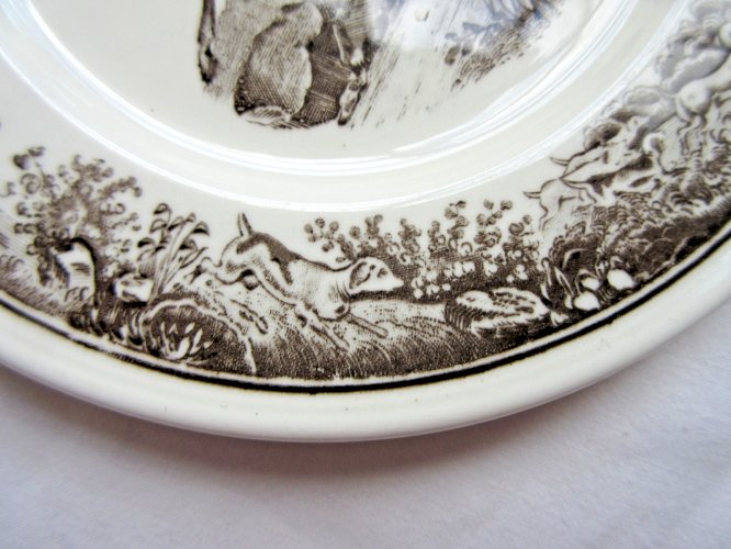 assiette en céramique noir et blanc signé Villeroy et Boch: Le Chamois