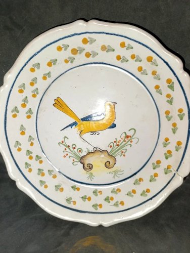 assiette en faience a decor doiseaux en bon etat