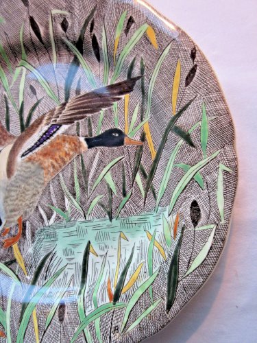 Assiette en faïence de GIEN, service Rambouillet, modèle: Le Canard col vert