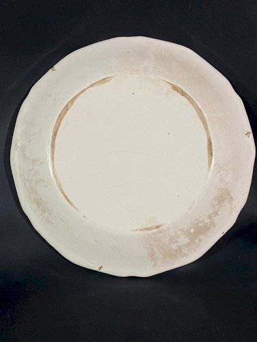 Assiette en faïence de Nevers de style révolutionnaire XIXe