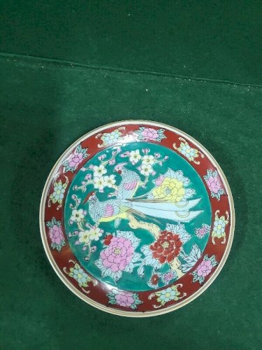 ASSIETTE EN PORCELAINE ASIATIQUE DECOR D'OISEAUX VERTE ET ROUGE GOLD IMARI