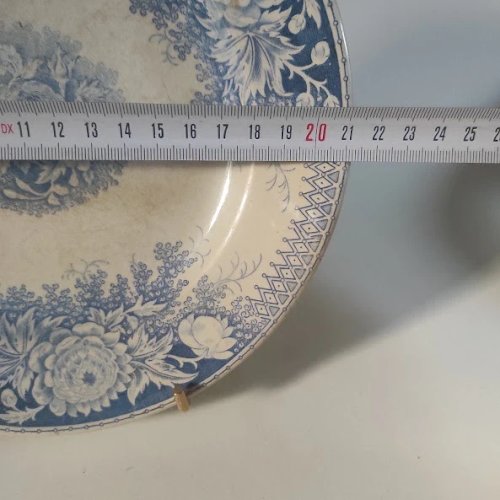 Assiette en terre de fer Sarreguemines, modèle Jardinière, bleu