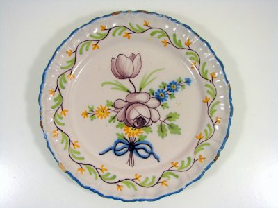 Ceramic plate Bourg en Bresse Ain Manufacture CHERVIN 1831-1868 Floral decoration