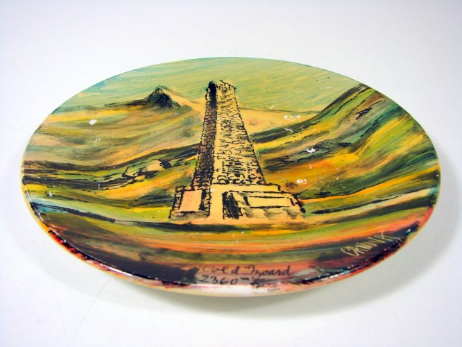Assiette Folklorique Céramique Peinte COL d'IZOARD PROVINCE Signée CANOVA D-18,8