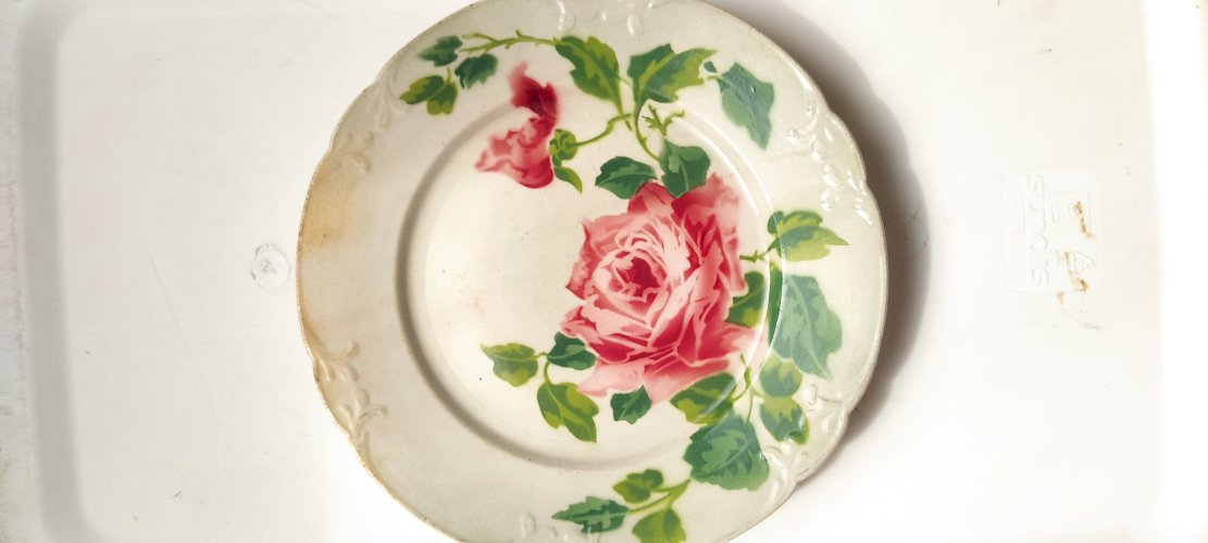 Assiette les roses