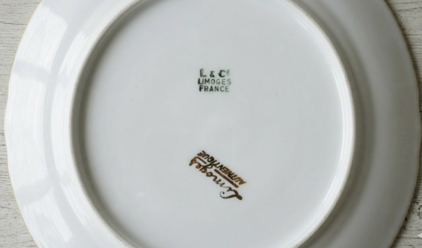 Assiette Limoges ancienne - Déco vintage chic - idée cadeau Noël