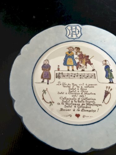 Assiette parlante porcelaine Tours 1923   Chanson Ancienne humour peintre