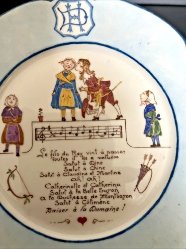 Assiette parlante porcelaine Tours 1923   Chanson Ancienne humour peintre