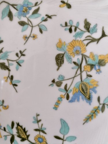 Assiette peinte main 