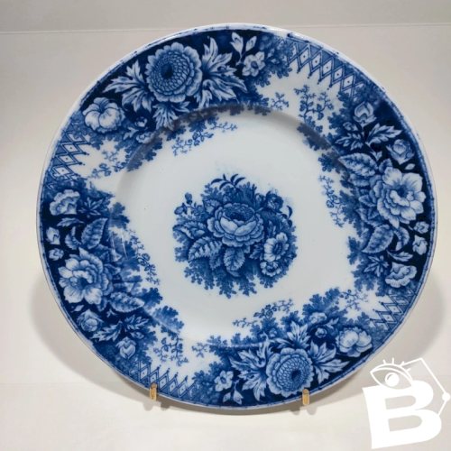 Assiette plate ancienne Boch frères Keramis BFK, modèle Jardinière, XIXème siècle