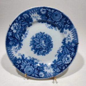 Old flat plate Boch frères Keramis, BFK model Jardinière