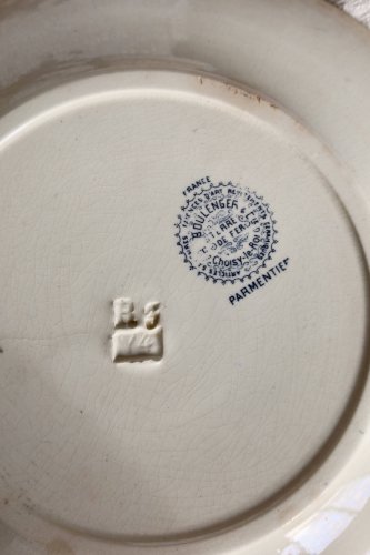 Assiette plate ancienne terre de fer Boulenger Choisy-le-Roi « Parmentier »