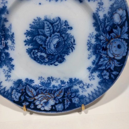 Assiette plate Boch frères Keramis, BFK, XIXème siècle, modèle Jardinière