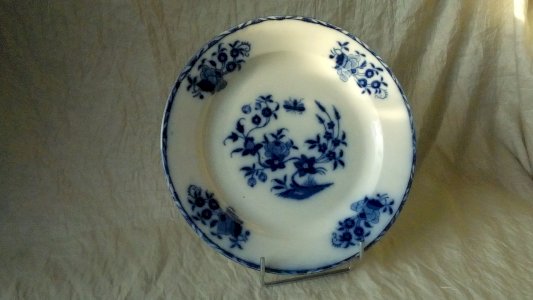 ASSIETTE PLATE EN FAIENCE MOUZIN LECAT &CIE GRAND BOUQUET NIMY*